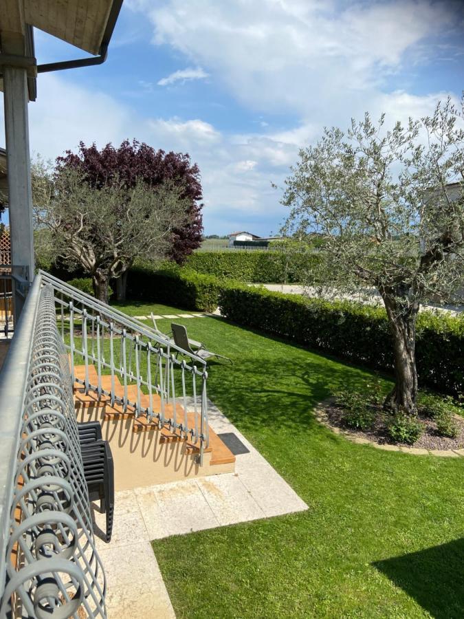 Casa Luigi - Appartamenti A Пескьера-дель-Гарда Экстерьер фото